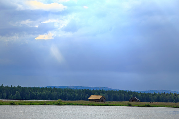 1486 - Sunrays on Suvanto