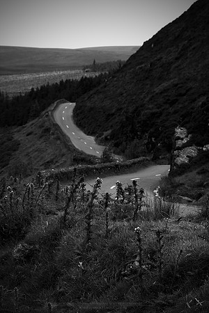 0773 - B - Irish road bw