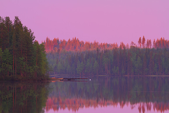 0889 - A - Colours of summer night