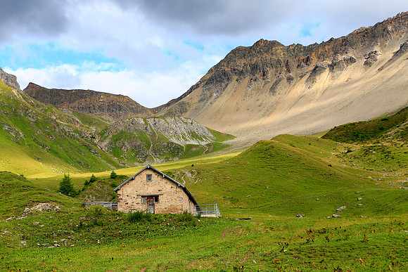 1757 - Alp Sanaspans