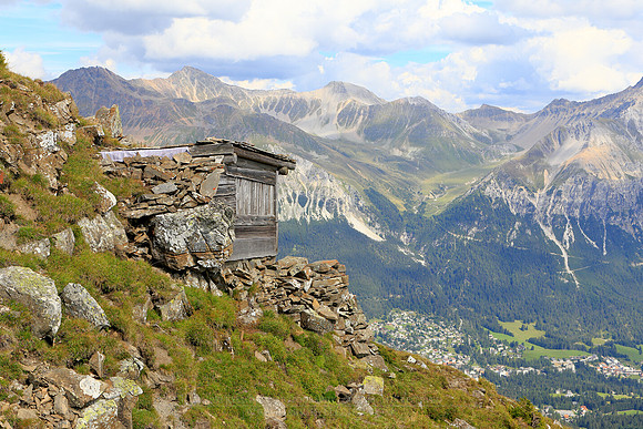 1773 - Perfect vantage point on Piz Danis