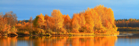 0412 - B - Fall colors at river