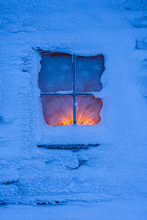 1806 - Warmer inside II