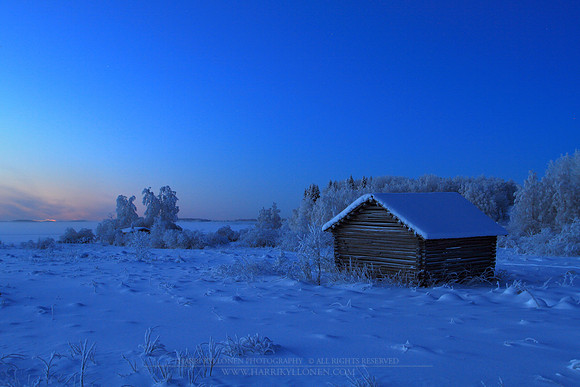 1241 - B - Moment of the blue V