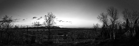 0579 - A - Waiting for the sun b&w - HD