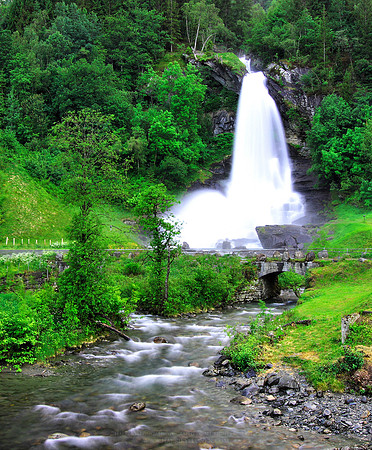 0130 - B - Waterfall