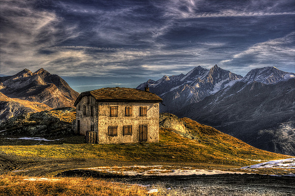 0154 - B - Mountain house