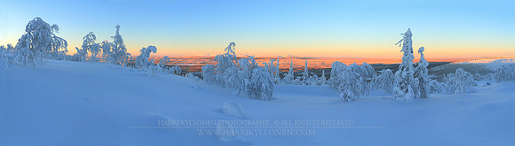 1335 - View from Varsatunturi to Pyhätunturi