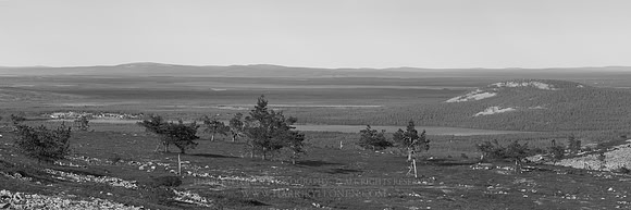 1292 - B - Peurakero highlands view bw - HD