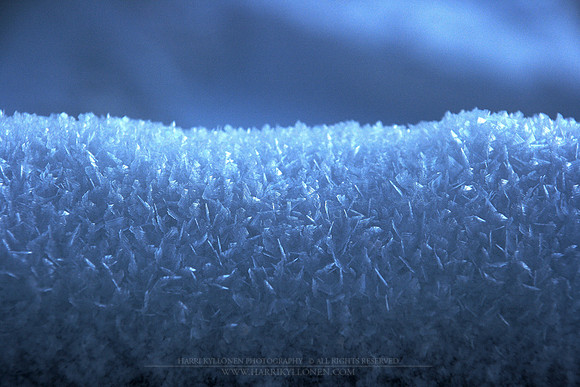 1175 - B - Snow crystal cover
